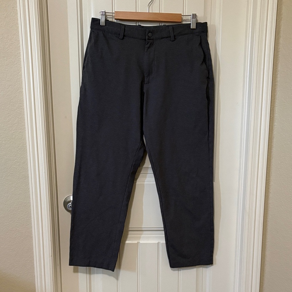 Uniqlo Men's Gray Pants‎